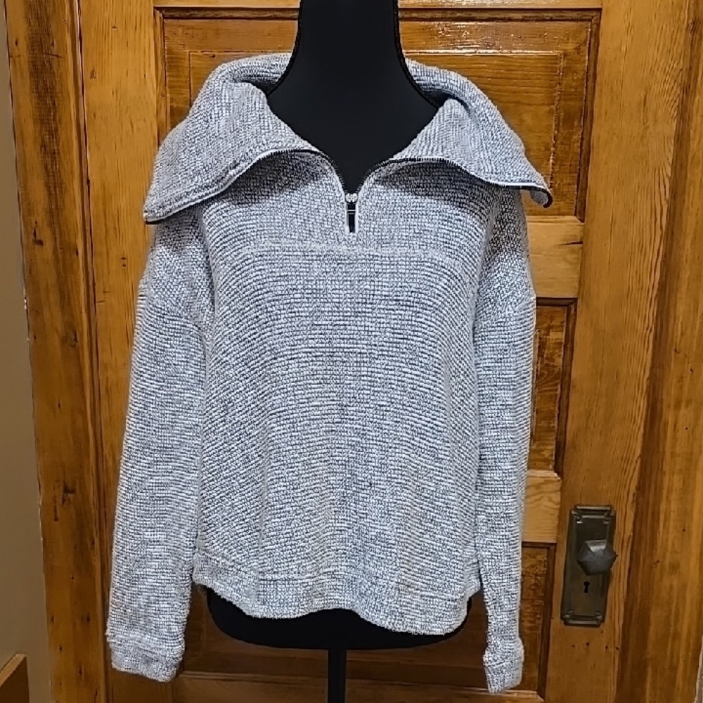 90 Degree By Reflex Women's Light Gray Long Sleeve Sweatshirt M - Picture 3 of 5